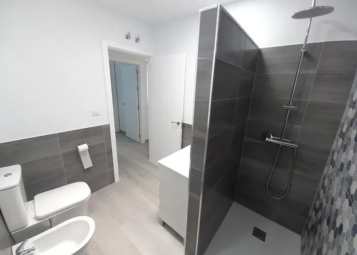 Casa Malakita With Private Seaview Roof Terrace * 科尼尔-德拉弗龙特拉